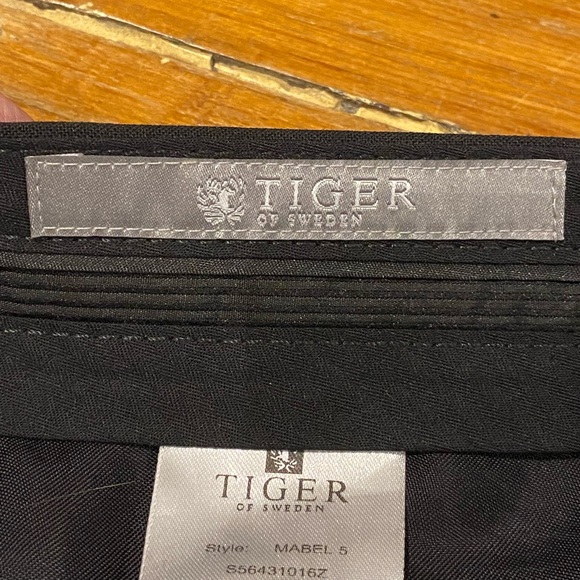 Tiger of Sweden Womens suit pants, size 34 - Picture 7 of 10
